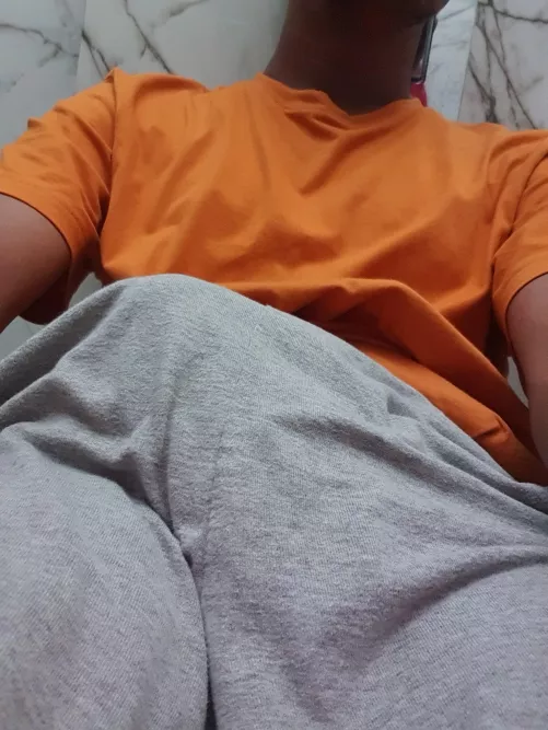 Throbbing like CRAZYYYYY by Brown-boiii0