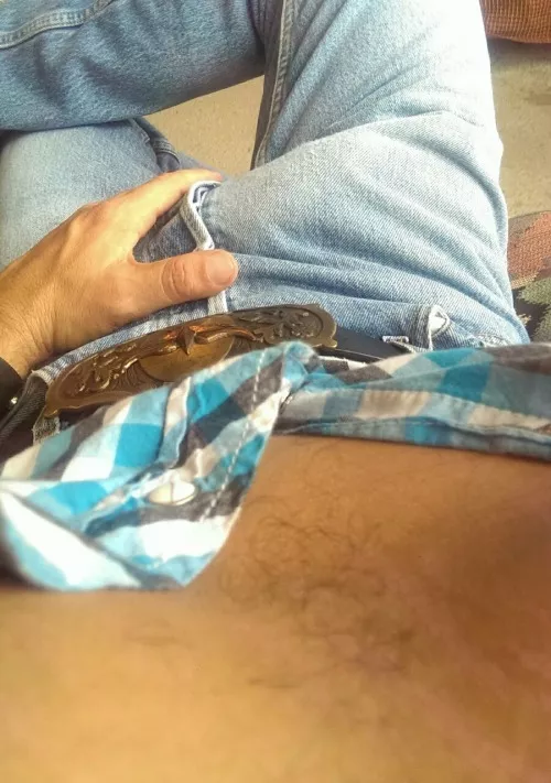 Through his jeans posted by menareamazing