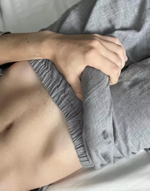 Through my pants by themasterofthesword