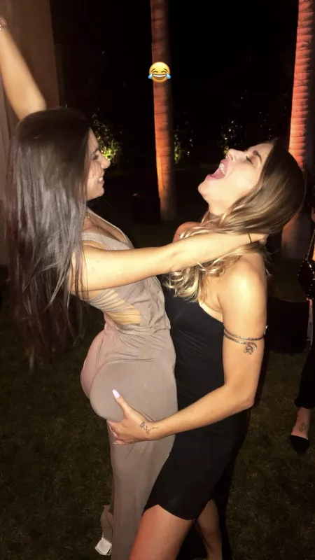 Throwback by Delaxity