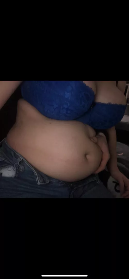 Throwback picture😘who wants to see me now I’m knocked up?😉🤰x by djtdjt1