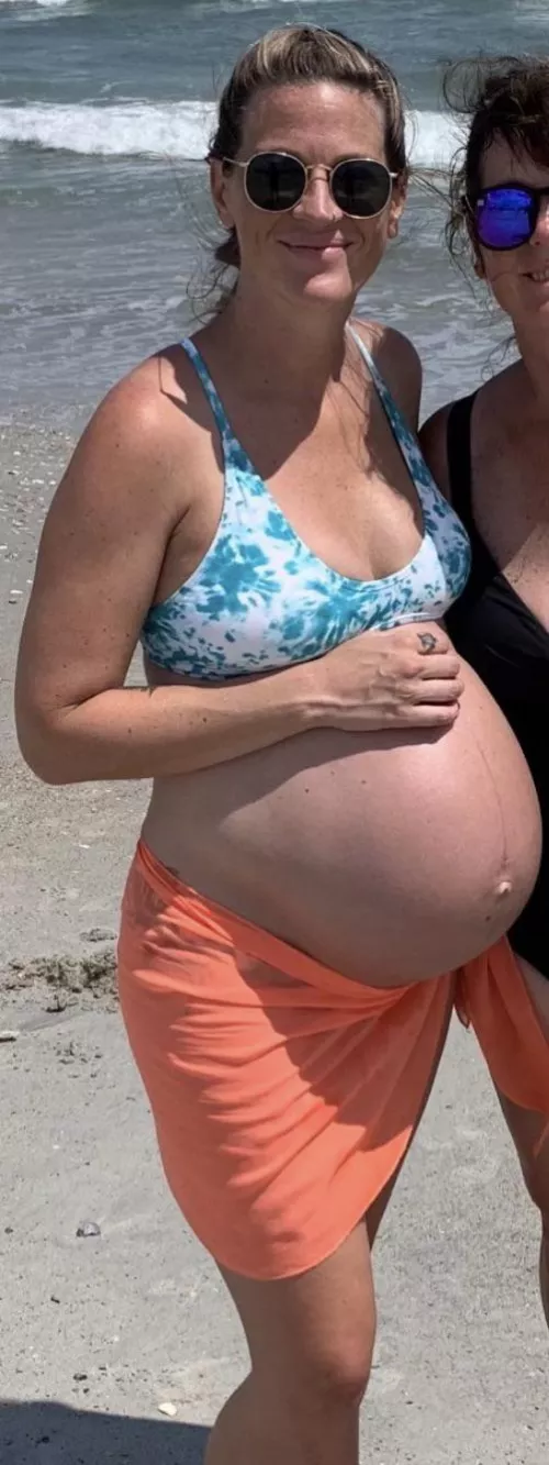 Throwback to 7 weeks ago and looking like this 🥺 by Intelligent_Rub_67