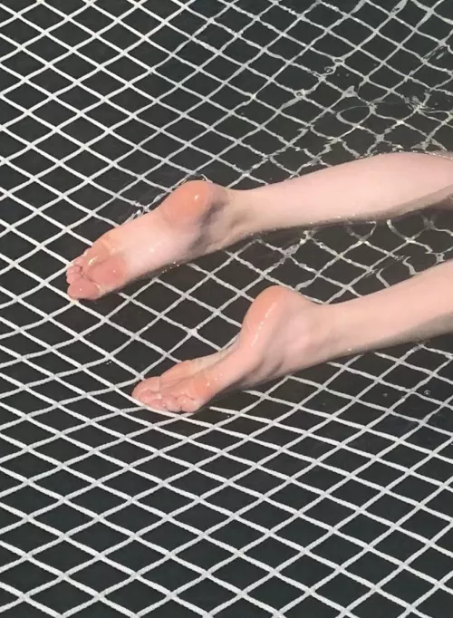 Throwback to my soles in the sea hehe by sweetsoles99