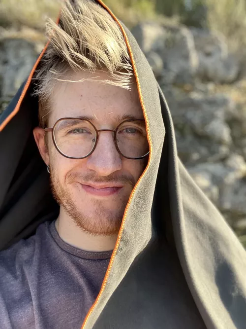 Throwback to when I actually went outside this year and my skin was so pale from gaming indoors too much that I had to cover up like this to avoid burns. by JayceFerros