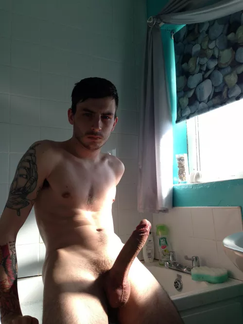 Throwback to when I was 20 but like showing off my big cock by realmrpython