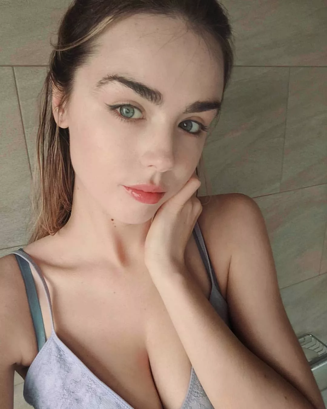 Thursday look posted by ProximaBee