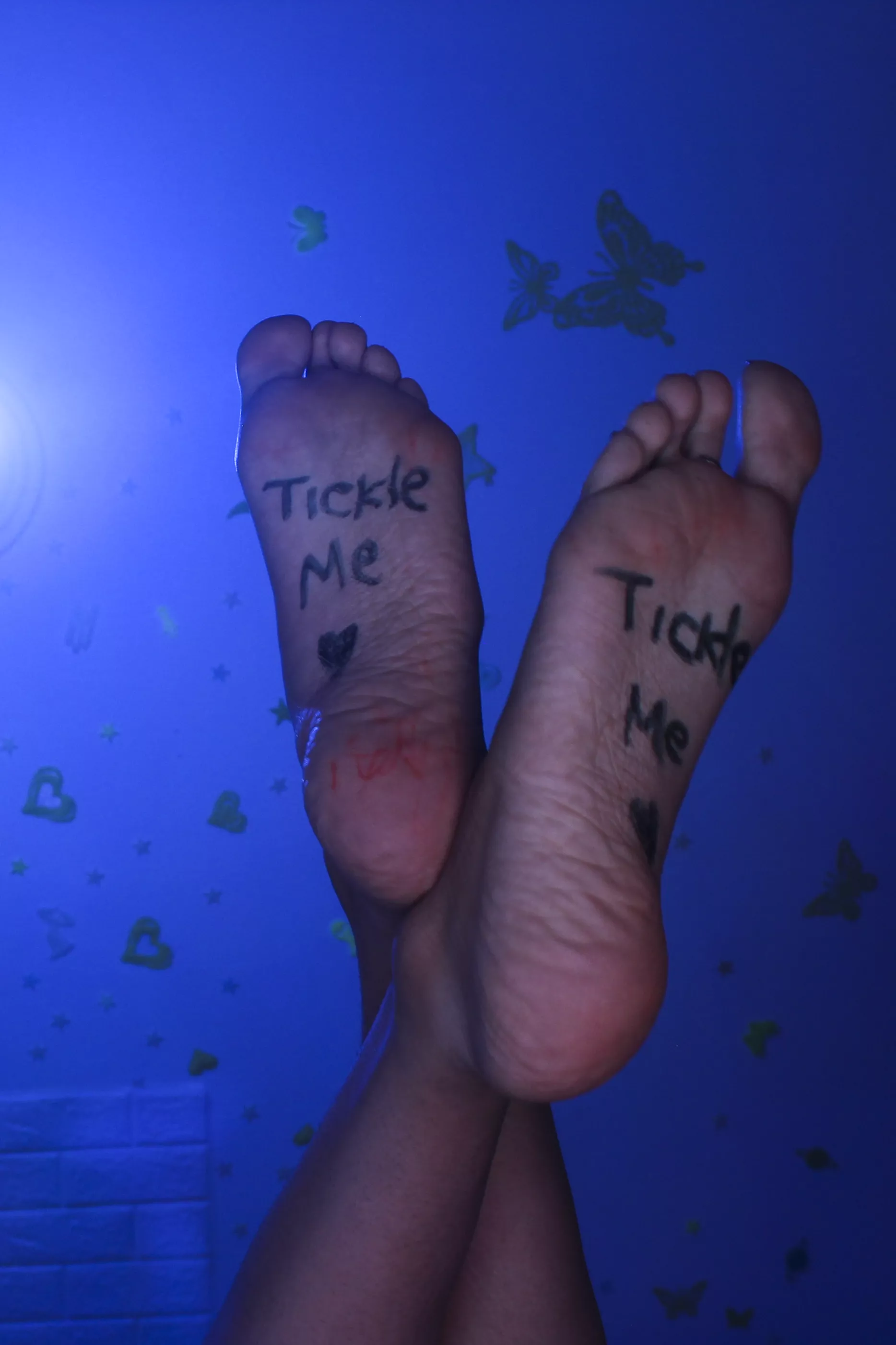 Tickle me ☺️ posted by Alexiacdgr