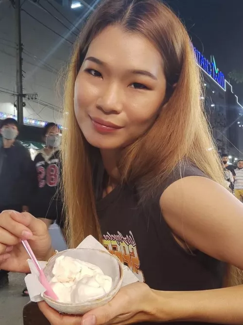 @Tickypose by Tickypose