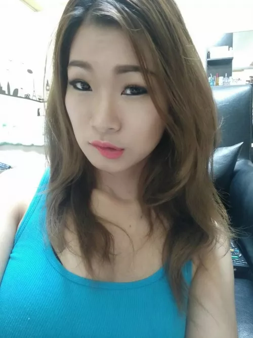 Tickypose [F] by Tickypose