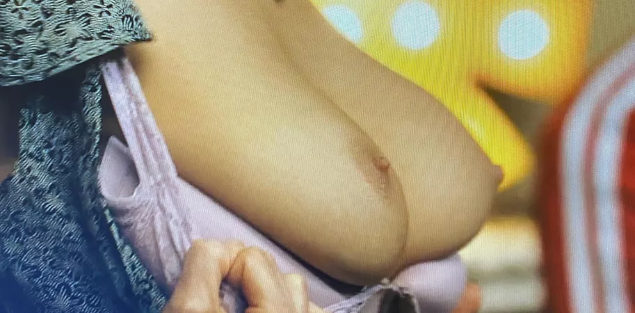 Tiddies by bosssmanish