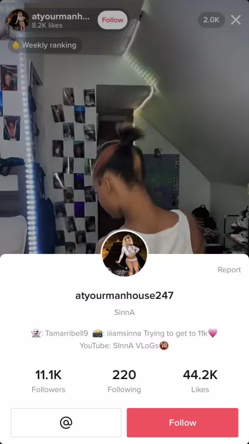 Tiddies keep poppin out by ganggangganggang12