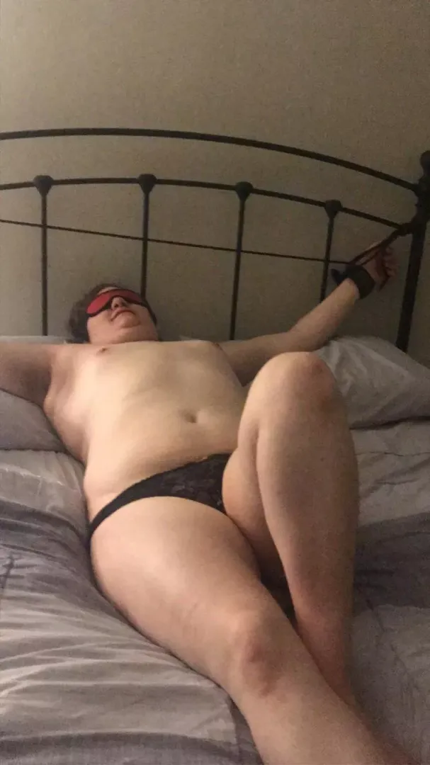 Tied and ready for some tickles… and this girl is ticklish EVERYWHERE. 🥵😍 I’m just glad my boyfriend is accepting of my kink and is willing to do shit like this! Picture was taken by him, at my request. And that does mean that I’ve already be posted by ZombieWolfSpectrum