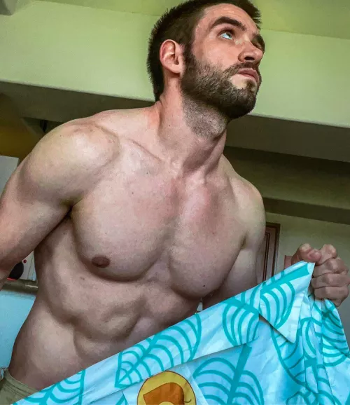 Tied, but I have an island to run. by bakutaru