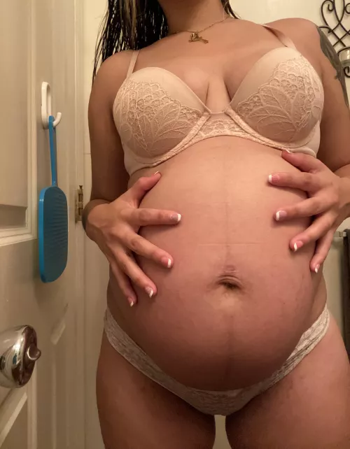 Tight. by shellyplays