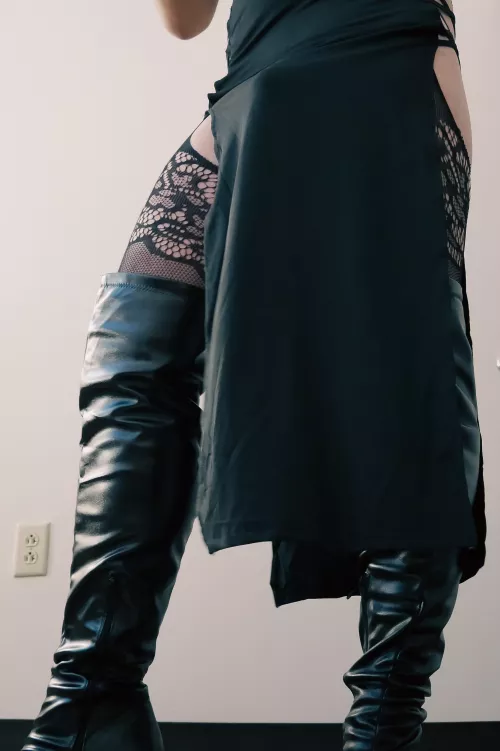 Tight black dress by ClearPen4