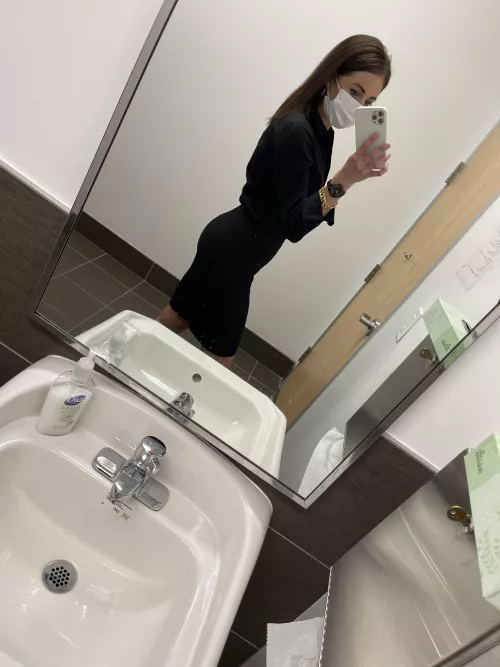 Tight enough for ya? by SnowieBanks