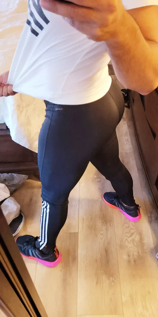 TIght enough for ya? posted by gluteus_maximum
