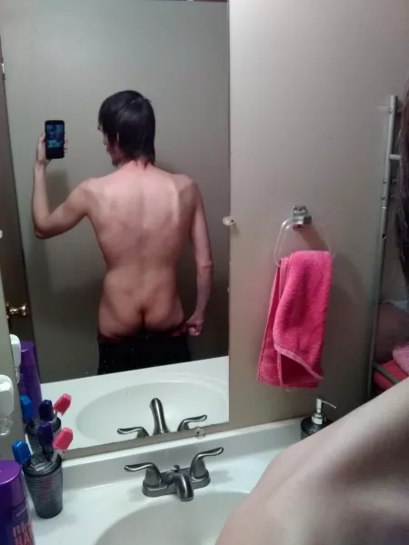 Tight grip! by TommyRain64