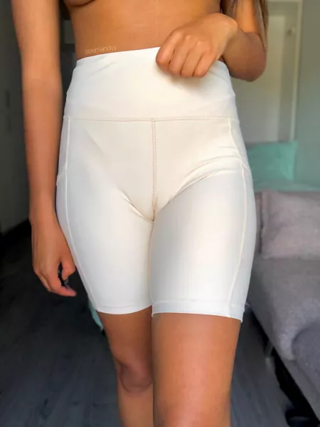 Tight is an understatement by Seximandyy