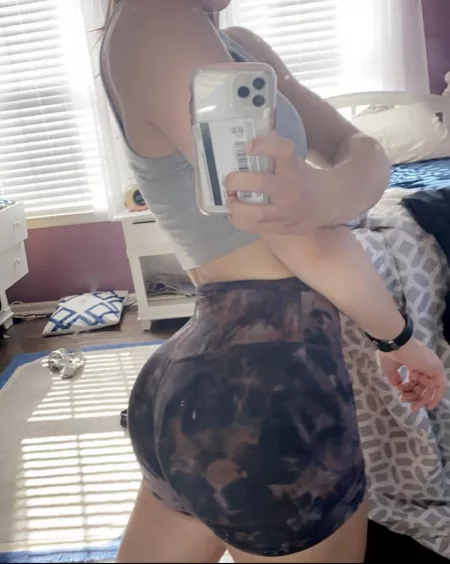 Tight is right by gorillabumper