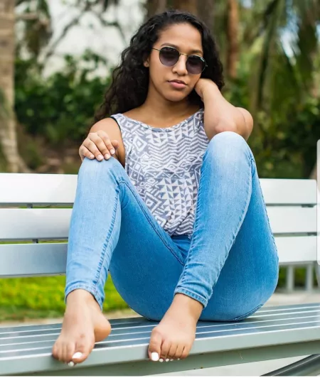 Tight Jean's and pretty feet by [deleted]