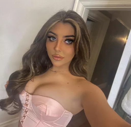 Tight top by round_plastic