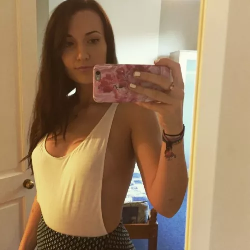 Tight white top by Costofentry