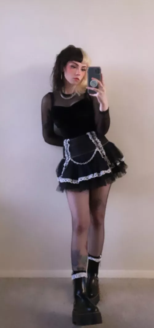 Tights and big boots 🤤 by IncestWincestxxx