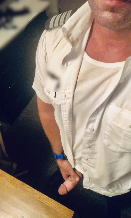 Time change made me an early riser today. by Lonelypilot145