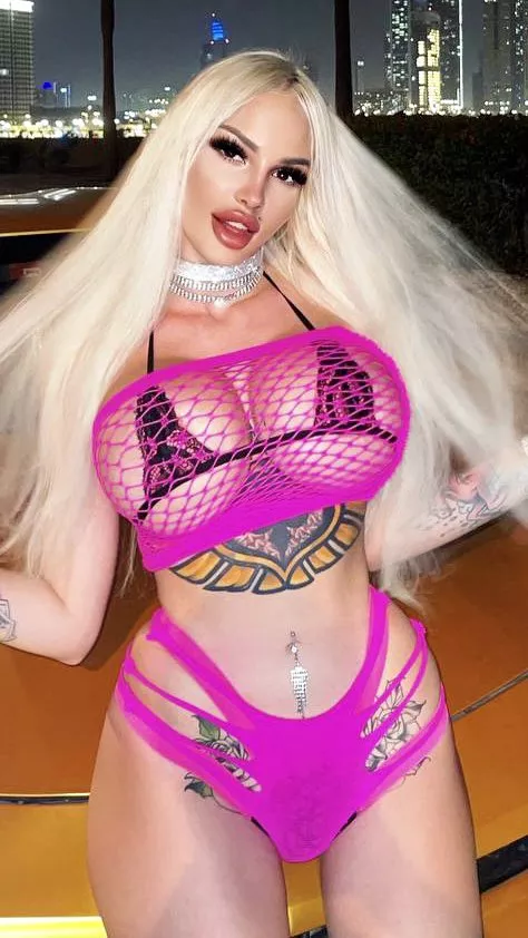 Time for a visit to Russia 🇷🇺 posted by BimboSimp