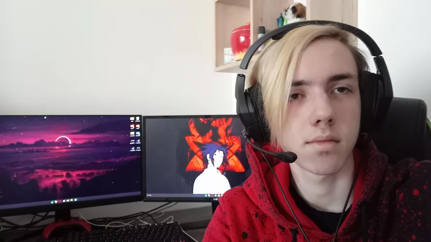 Time for some gayming, anyone playing Satisfactory or R6 Siege? (PC, EU) by The_Drinix