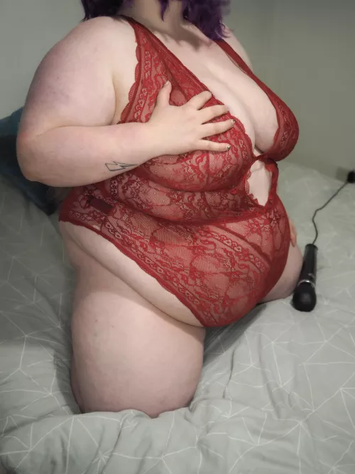 Time for your daily face sitting, lie down! by BeckyJools