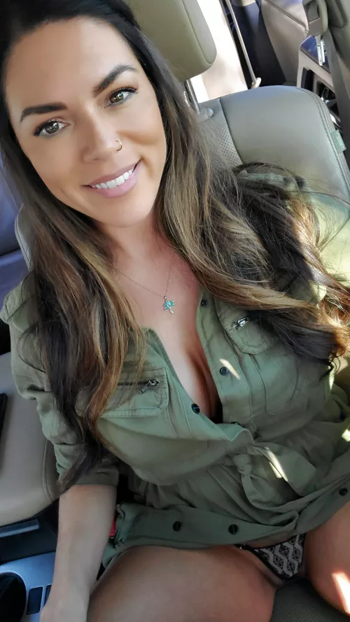 Time to buy some groceries and get a lot of of dudes in trouble right before Valentine's Day. by kbass2_0