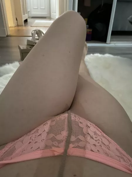 Time to chill after a lovely day shopping 😘 by Misstights