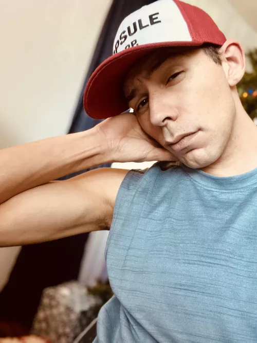 Time to chill for the night! Probably play some Warzone I think 😜 Hope everyone else is doing great! by DanielVulcan