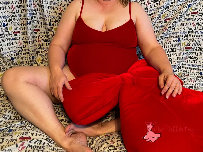 time to get out some decorations... by mrsdelilahkay