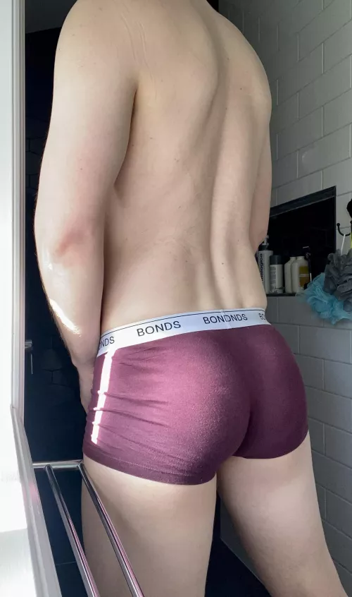 Time to get ready for leg day by aussiebloke777