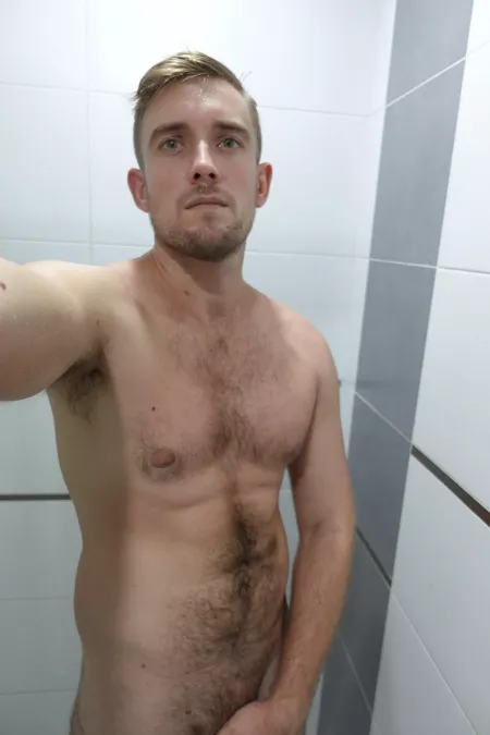 Time to get wet ! by BenUKfriendly