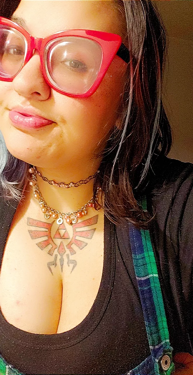 time to lay in bed with my happy meal and watch king of the hill. 💕💕 posted by alaskankitten