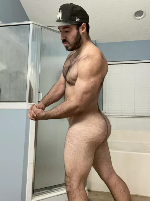 Time to squat on your face by fitdaddydreams