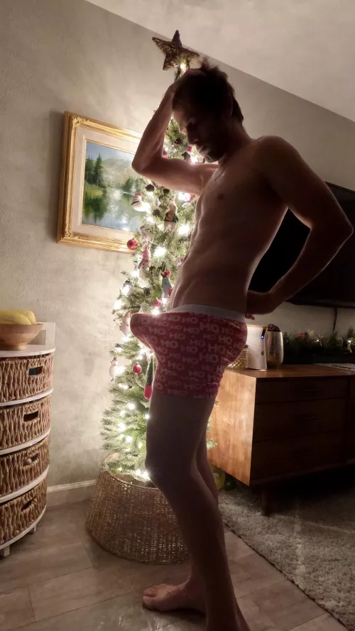 Time to unwrap your present 🎁 by guynextdoor_85