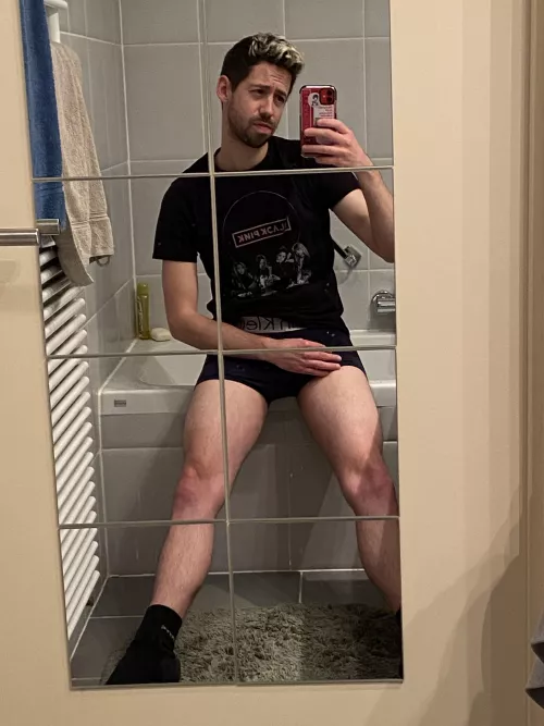 Time to wash up after a long walk 🧼 by JustBrowsingHereThx