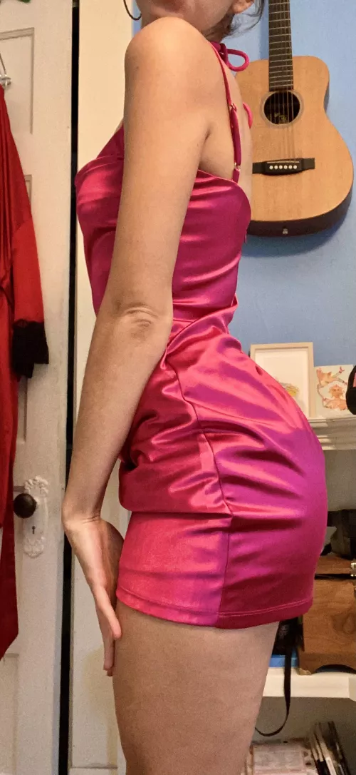 Tiny dress on a petite gal :-) by beadlet