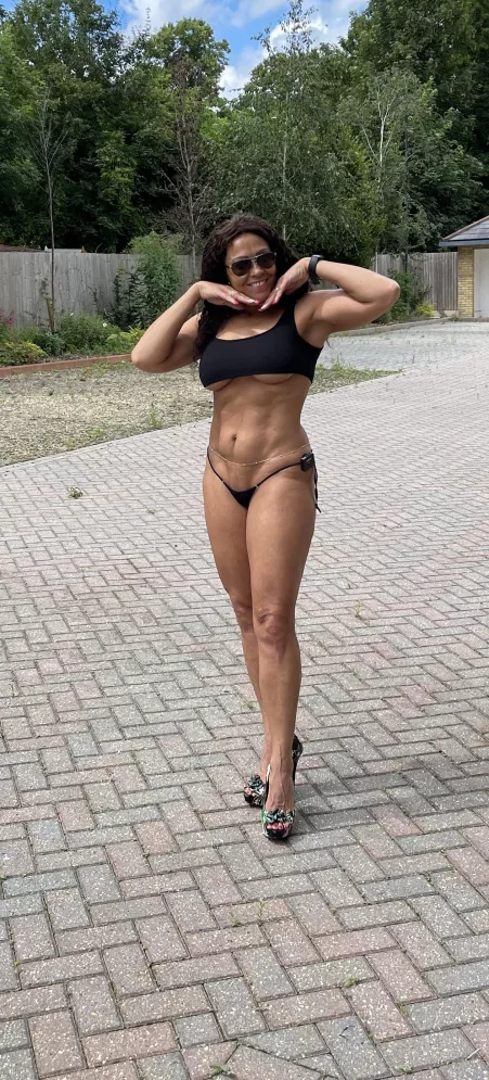 Tiny thong….enjoy! by Funwithdandd