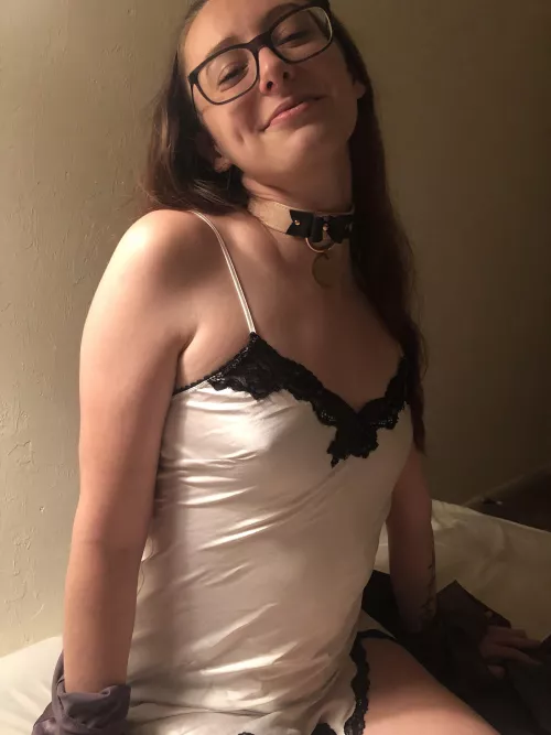 Tiny tits in silk by Xero713