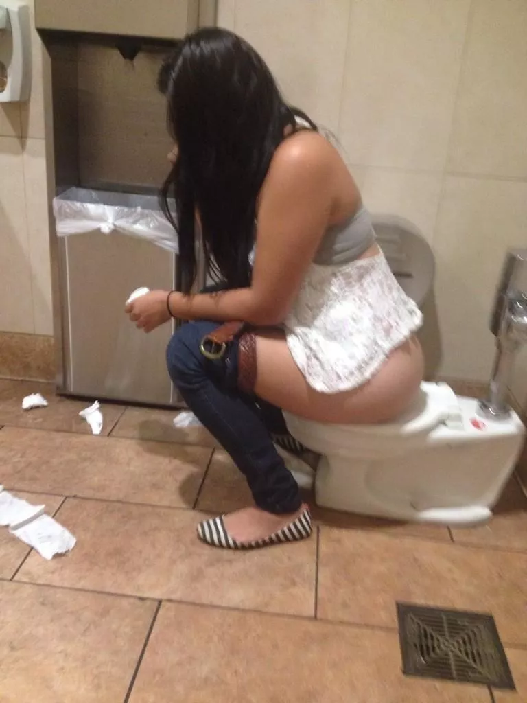 Tiny toilet posted by peeing-girl-lover