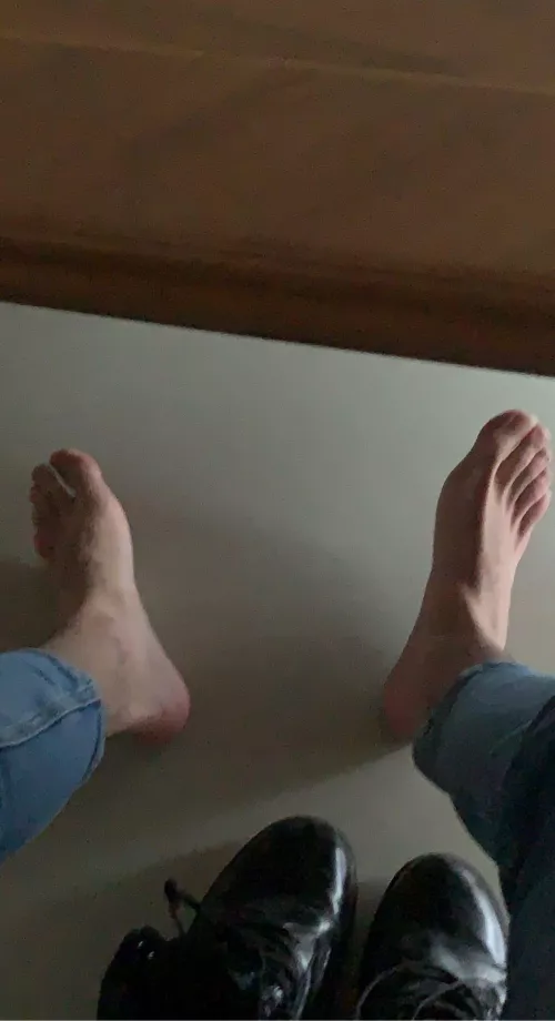 tired by brooooo2222