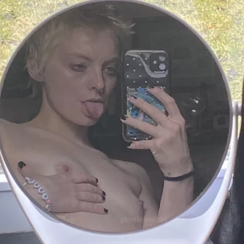 tired n little by ghcstbvnni999