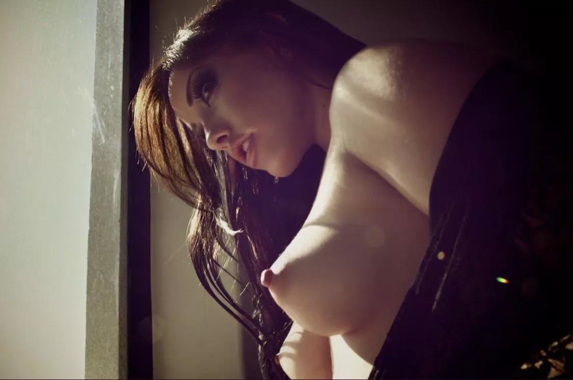 Tit posted by bobybobjoe