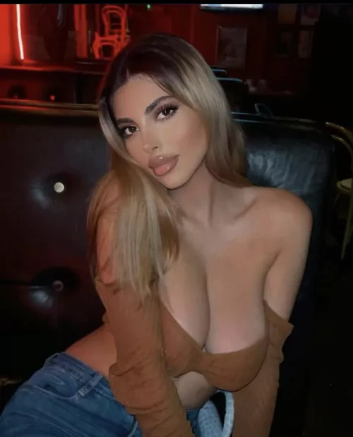 Tits by NotToBeRevealed